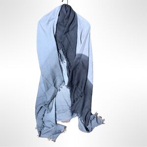 Chic Gradient Grey Women's Scarf